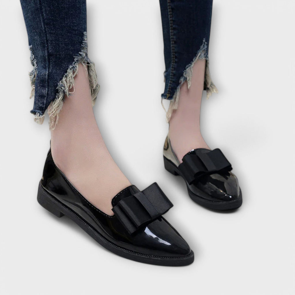 Zaria™ | Mocasines con elegante lazo