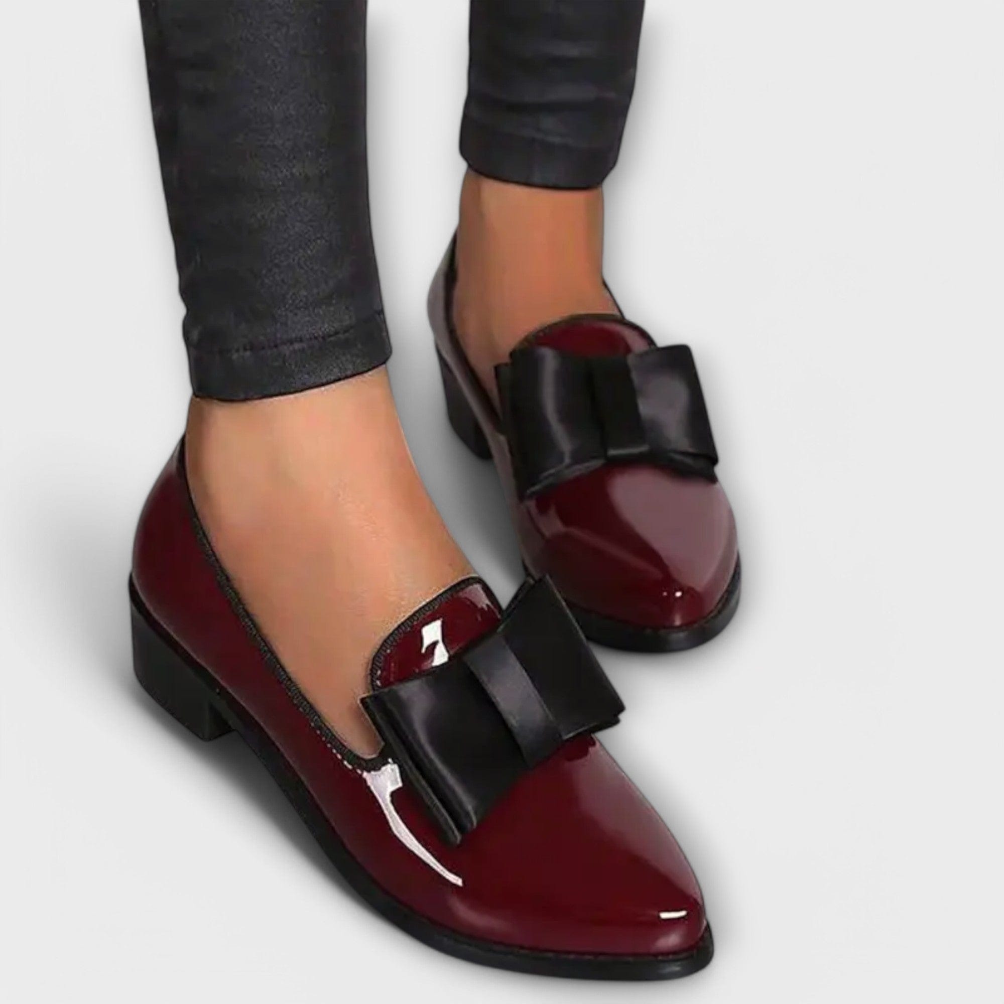 Zaria™ | Mocasines con elegante lazo