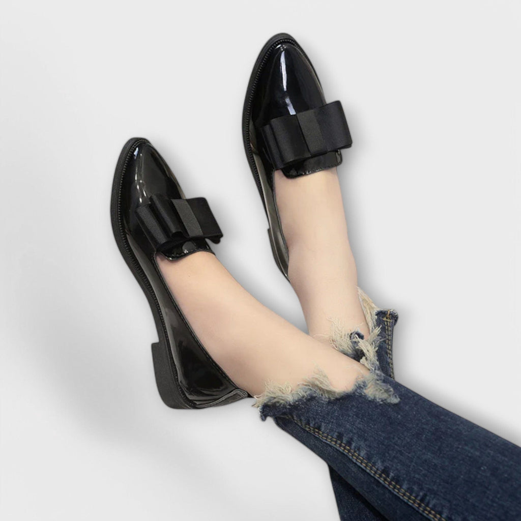 Zaria™ | Mocasines con elegante lazo