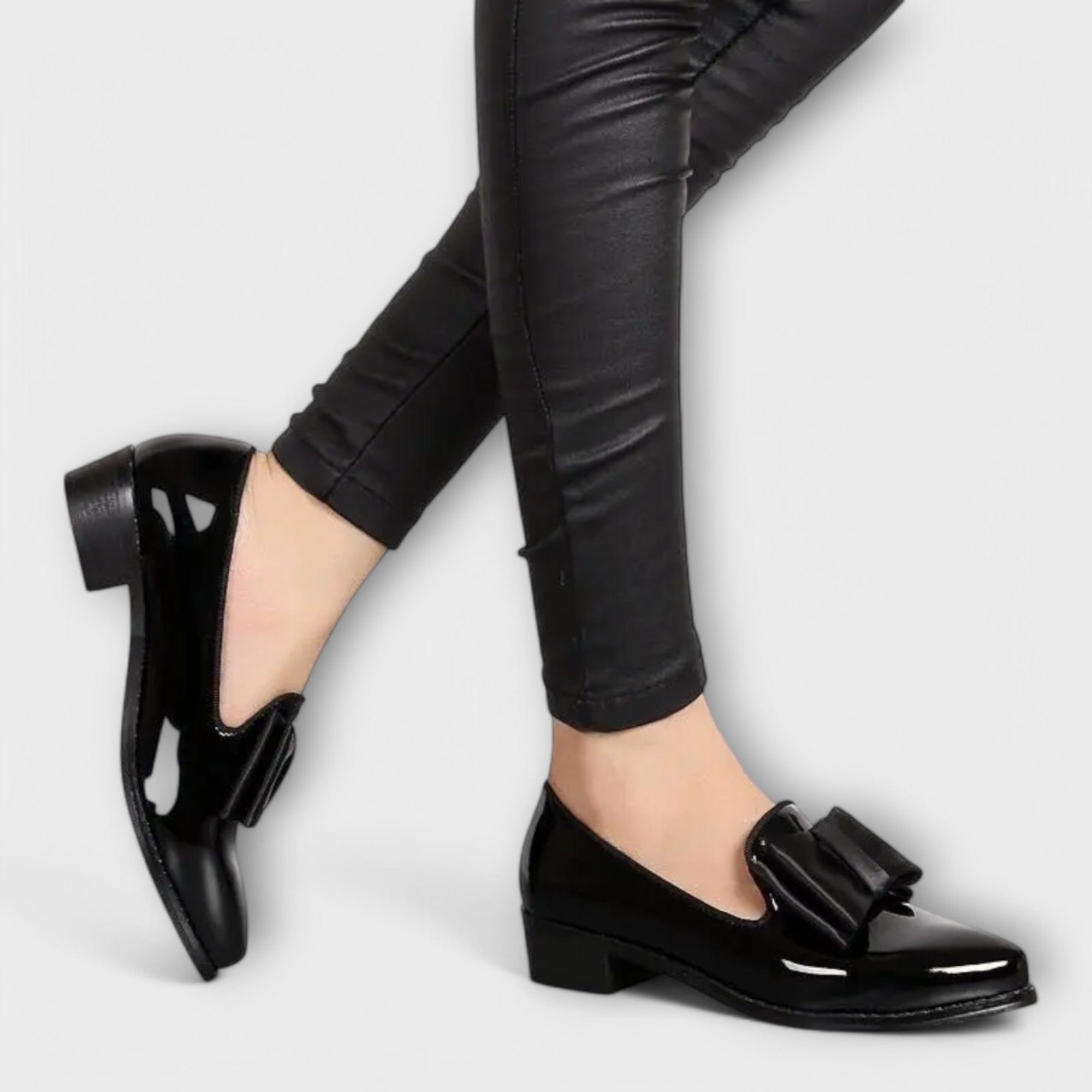 Zaria™ | Mocasines con elegante lazo