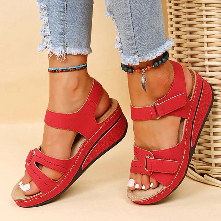 Sandalias ortopédicas cómodas Sandy con cuña