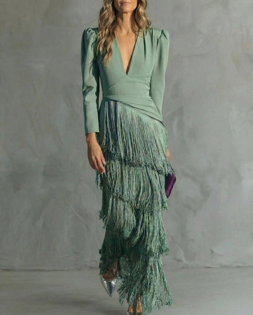 Chiara | Vestido elegante con mangas con flecos